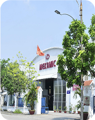 2 nhân viên nhận bằng khen “Công nhân Giỏi huyện Đan Phượng”