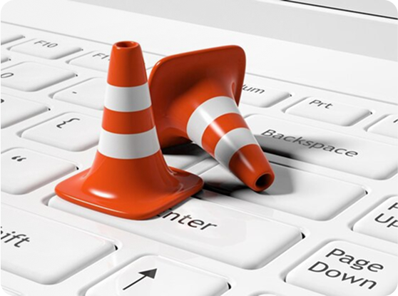 2 nhân viên nhận bằng khen “Công nhân Giỏi huyện ”